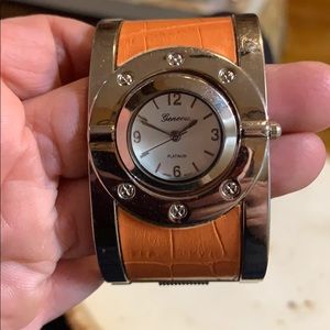 Geneva‎ orange flip bracelet watch